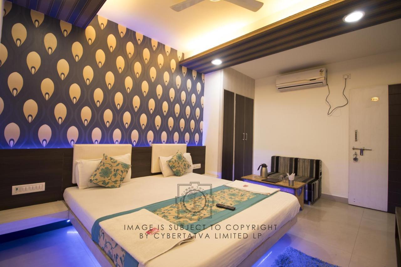 Hotel Maa Ganga Palace Bhopal Exteriör bild